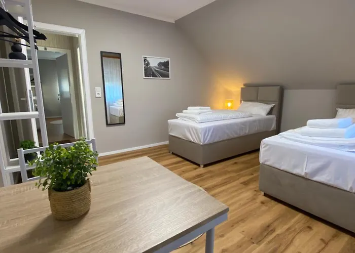 بيت ضيافة Repeat Racing