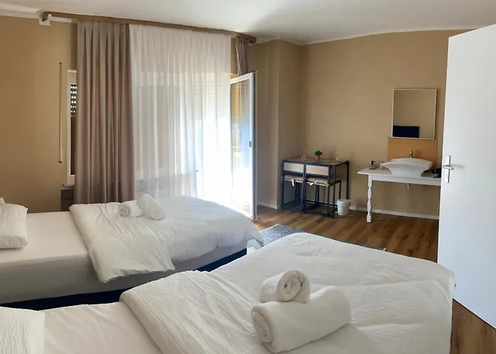 بيت ضيافة Repeat Racing *